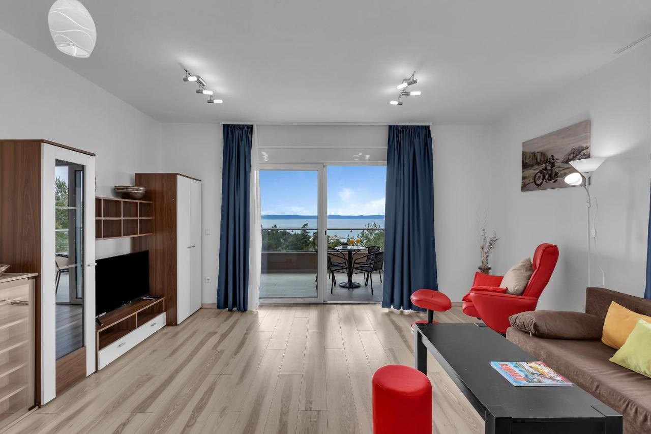 מאקרסקה Apartments Lujnovic מראה חיצוני תמונה